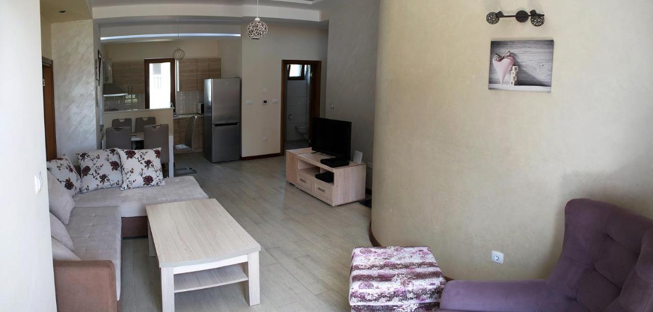 הרצג-נובי Apartments Admiral מראה חיצוני תמונה